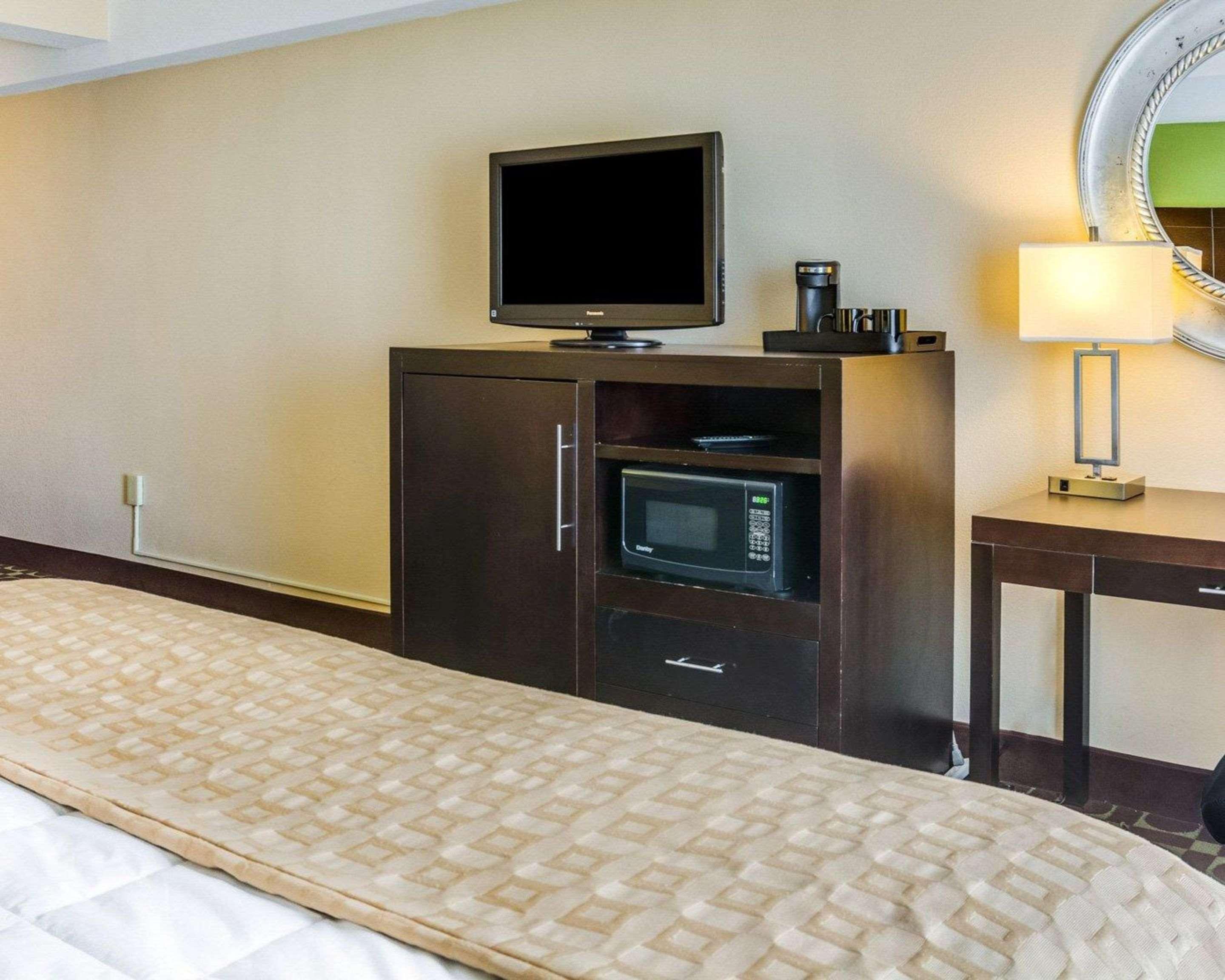 Garner Hotel Virginia Beach North By Ihg Екстериор снимка