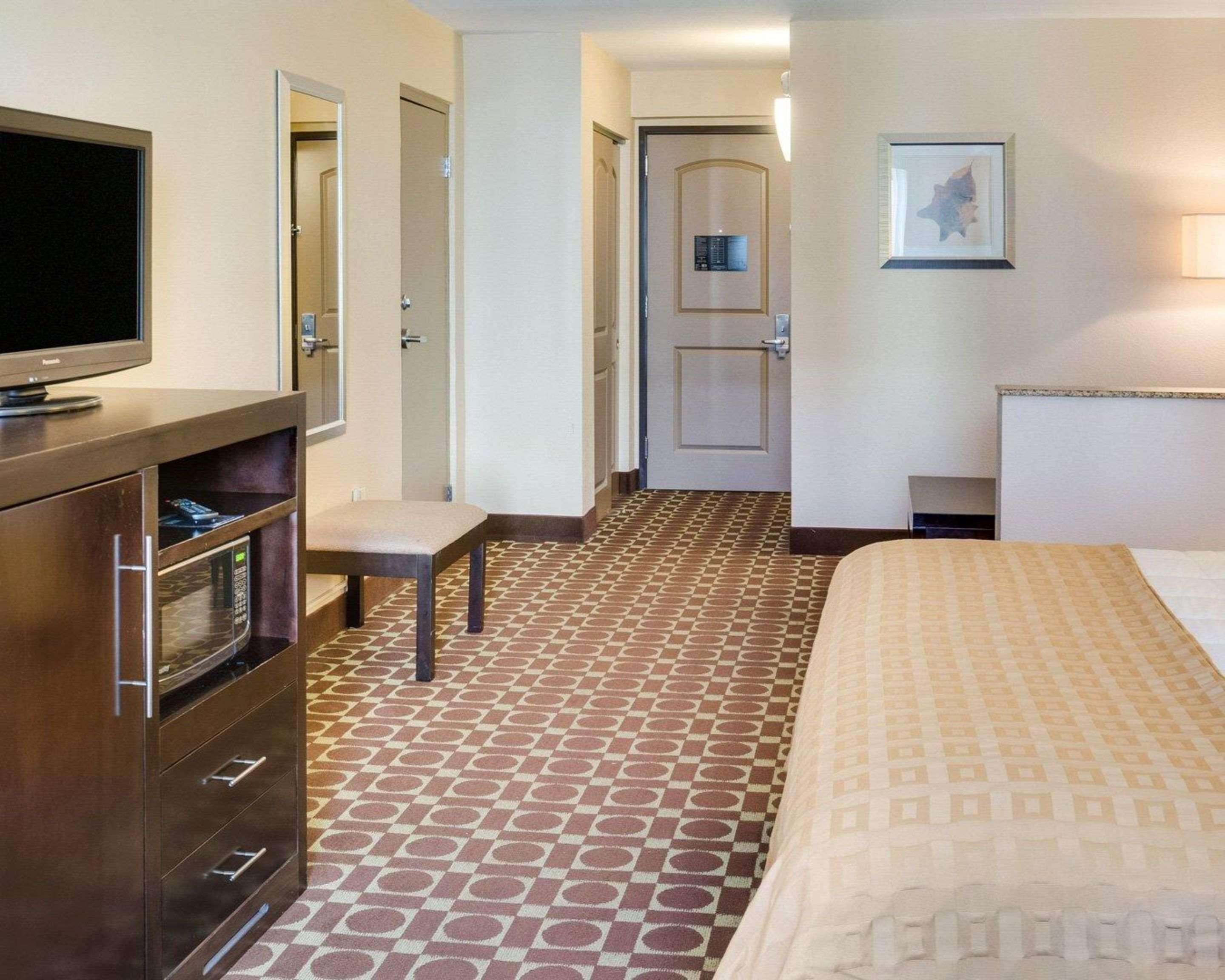 Garner Hotel Virginia Beach North By Ihg Екстериор снимка